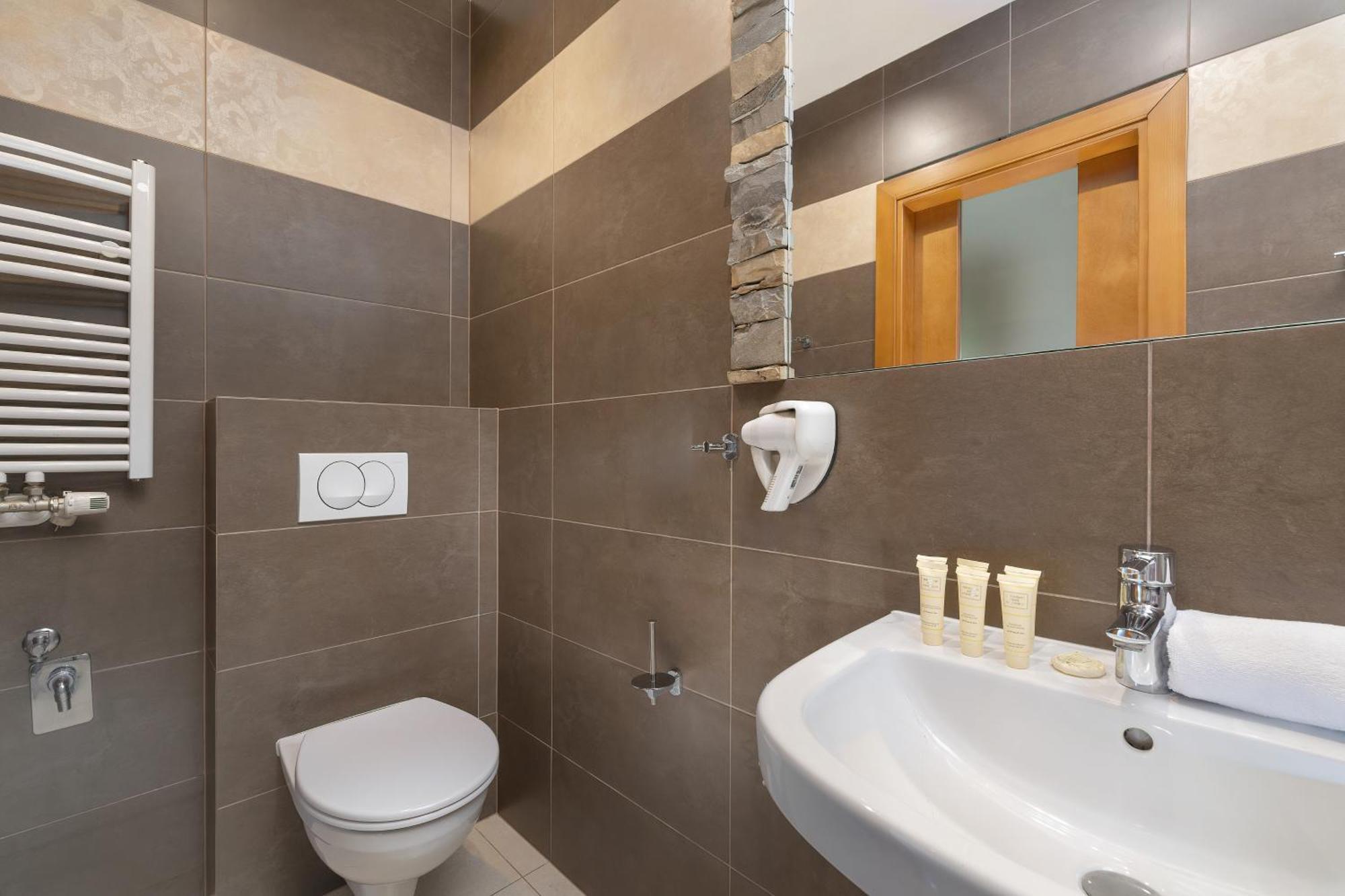Przestronne Apartamenty W Zakopanem Z Trzema Sypialniami I Parkingiem By Noclegi Renters Bagian luar foto